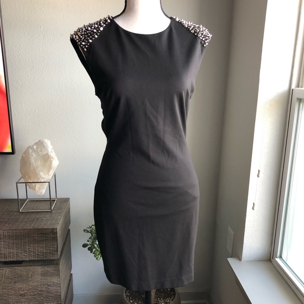 Bebe dress